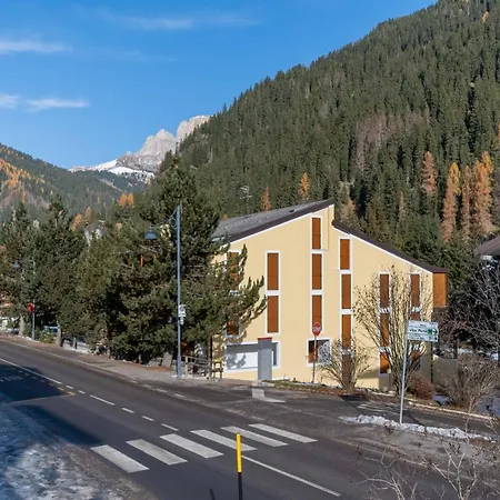 Appartamento Casa Val Di Fassa